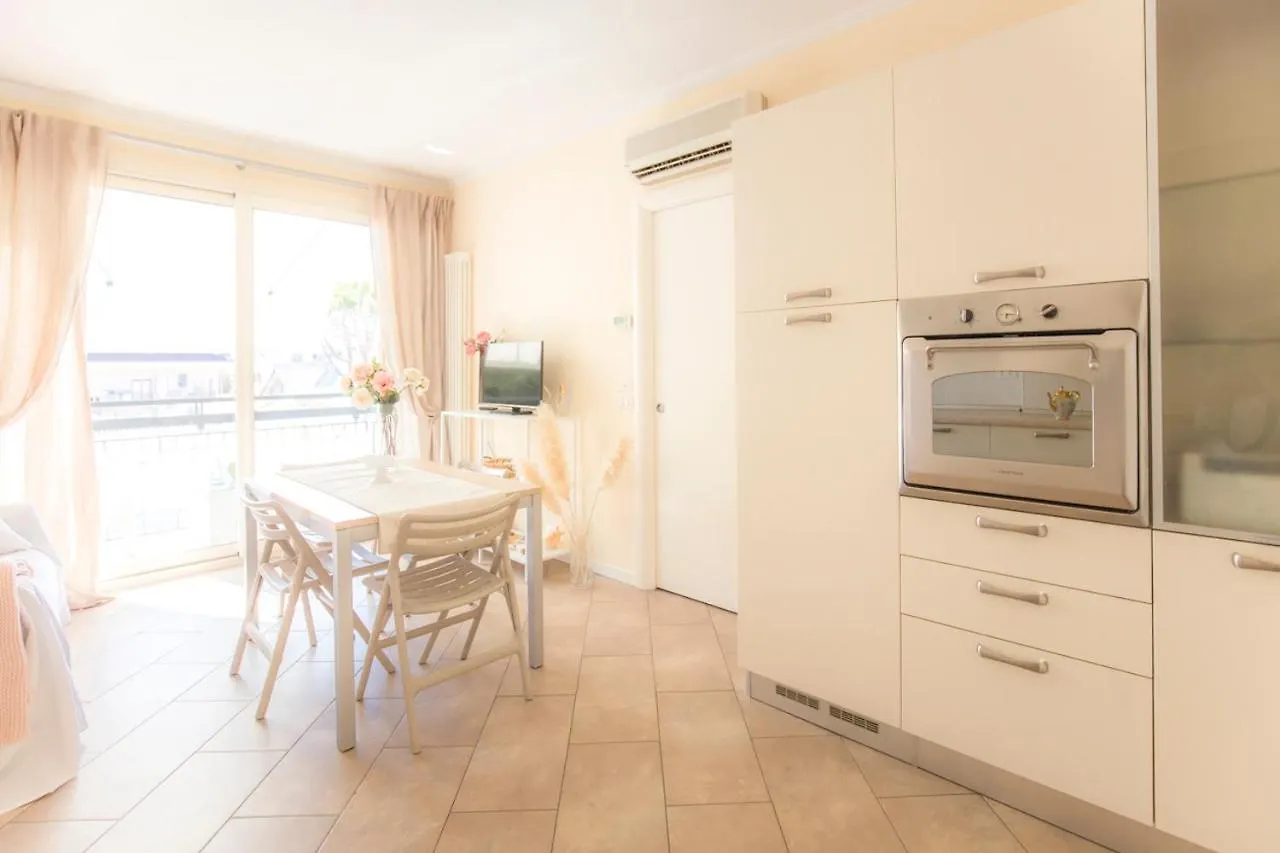 Sirena Apartment Riccione Italien